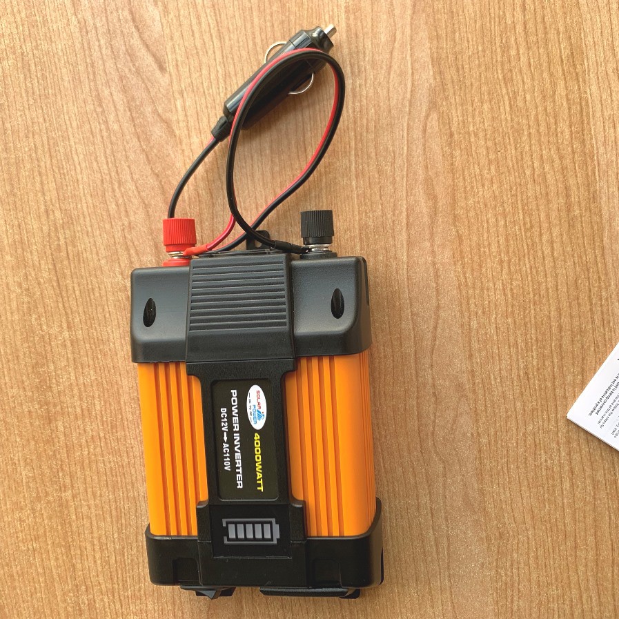 Máy Kích chuyển dòng điện 12V lên 110V, Công suất 300W dùng trên ô tô, gia đình, nhà xưởng, kích cá