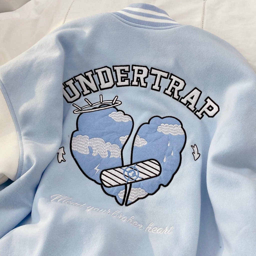 áo bomber UNDERTRAP ( ảnh shop chụp)