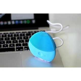 Máy rửa mặt silicon sạc điện