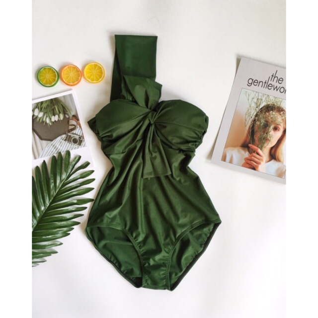 Bikini cúp lệch vai