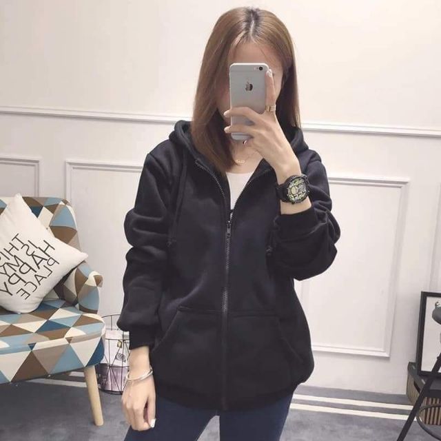 Áo hoodie nữ có khóa kéo ấm về mùa đông và mát về mùa hè.」Women's hoodie with zipper is warm in winter and cool in summer.