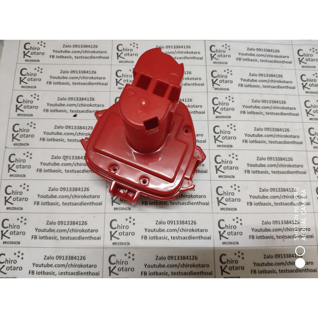 Đáy hộp pin Makita 12v đút in 3D lắp 9 pin 18650 3s3p