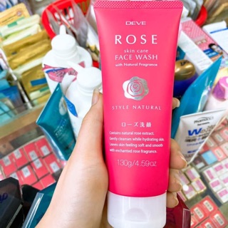 Sữa rửa mặt hoa Hồng Deve Rose face wash