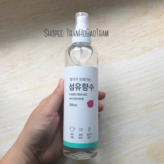 Xịt thơm quần áo Fabric Perfume 250ml