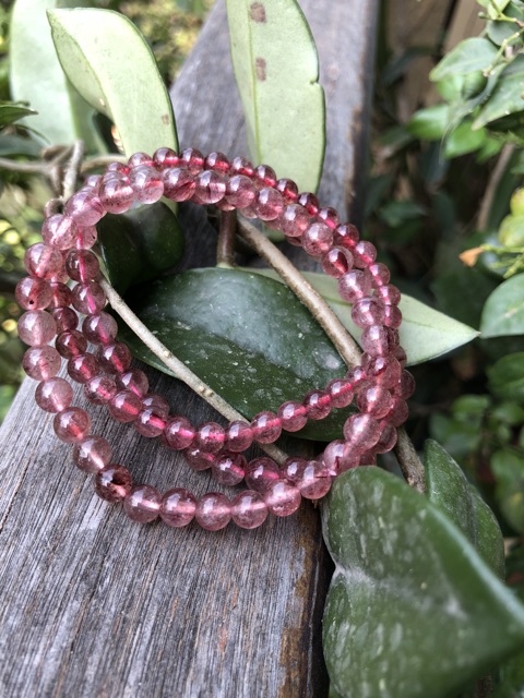 Vòng tay dâu hồng tây 5.4 li, 6li xinh xắn