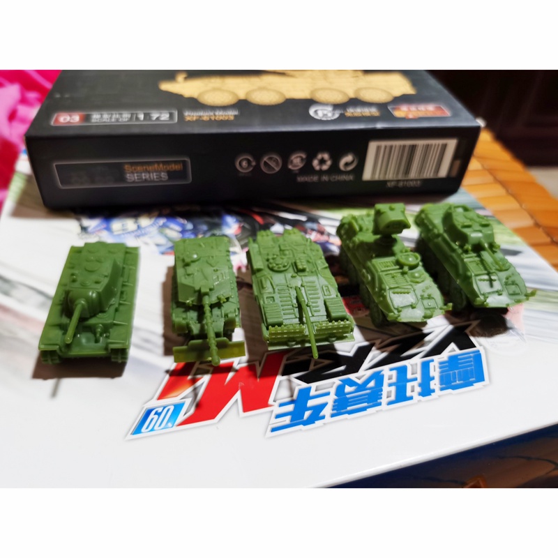 Set 5 mô hình xe tăng đồ chơi Mini