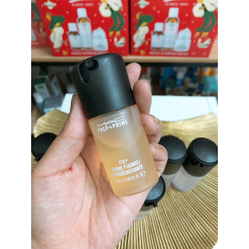 Xịt khoáng giữ lớp make up MAC ( hàng chính hãng, đủ bill) | BigBuy360 - bigbuy360.vn