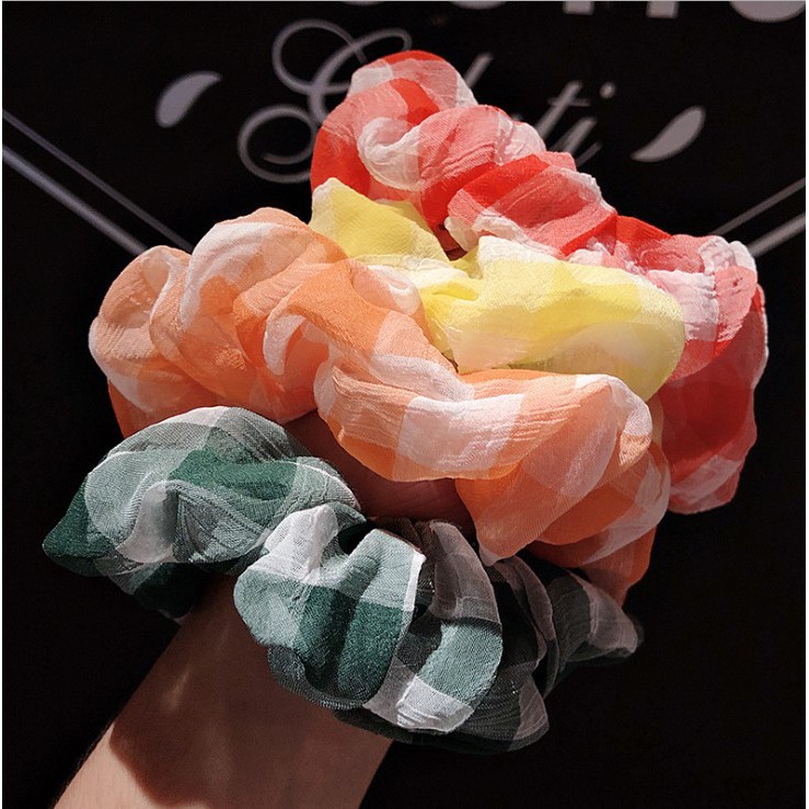 cột tóc vải scrunchies buộc tóc vải họa tiết kẻ caro to loại đẹp hot trend PK22