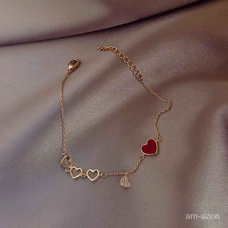 Vòng tay mặt hình trái tim đính đá zircon ngọt ngào