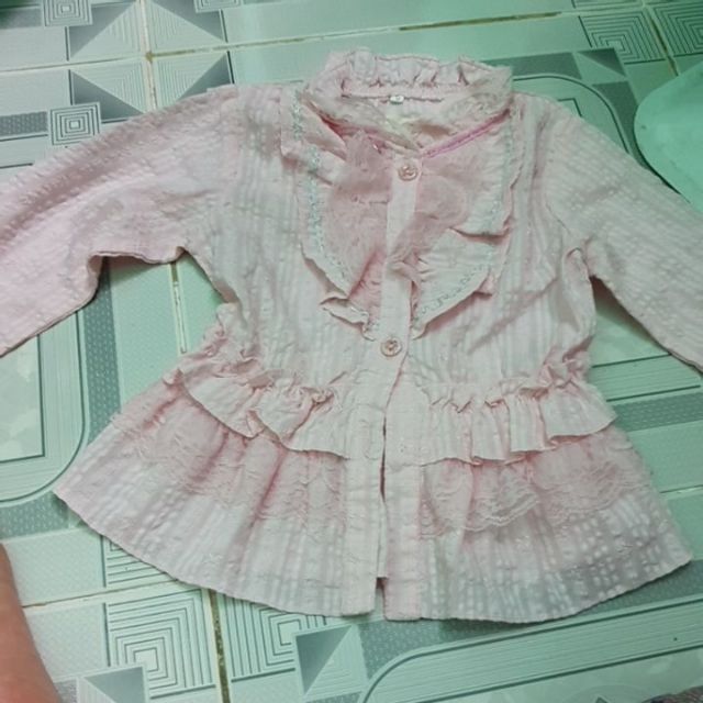 Sét áo cho bé của Trần Hà