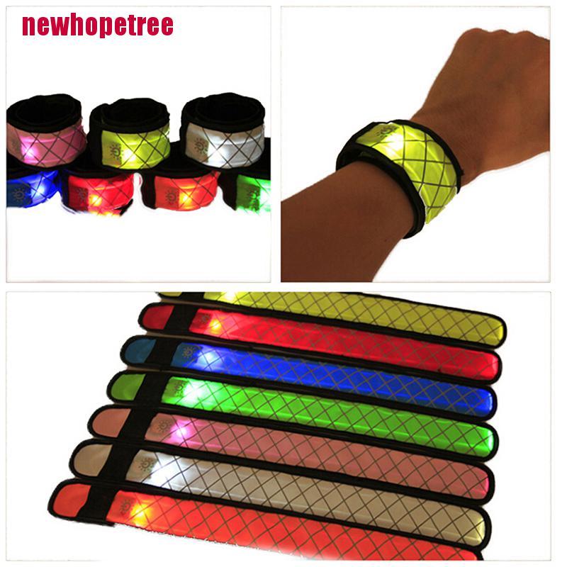 Vòng Tay Đèn Led Phát Sáng