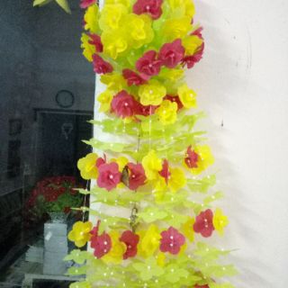 Hoa giấy gấm treo dán tường  40k