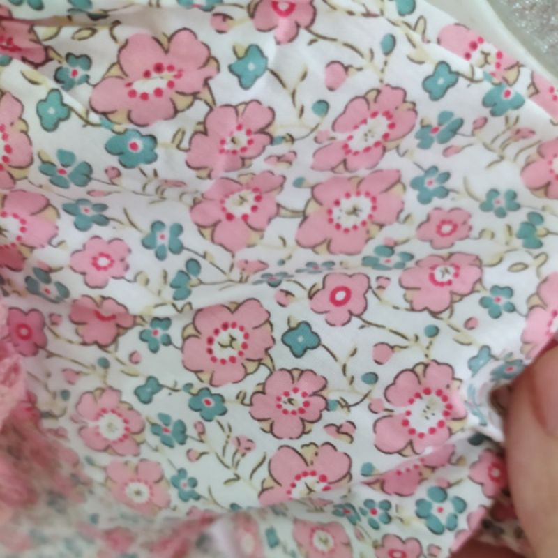 Bộ hoa nhí cho bé bé gái thiết kế đẹp