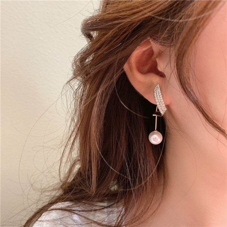 Khuyên tai đính ngọc trai giả kim cương toàn bộ cao cấp 2021