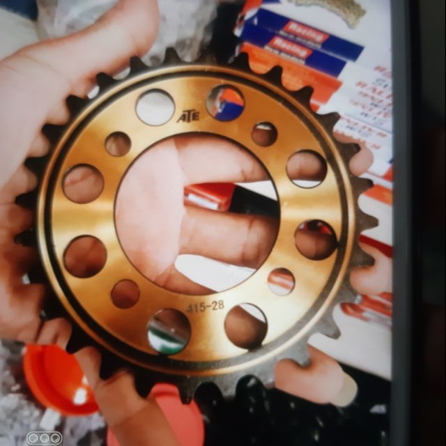 Rĩa  28   4 lỗ