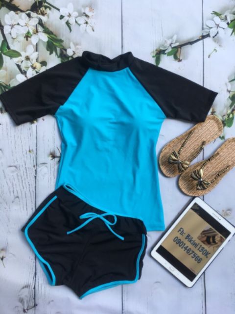 Bikini tay lửng dễ thương ( kèm hình trải sàn)