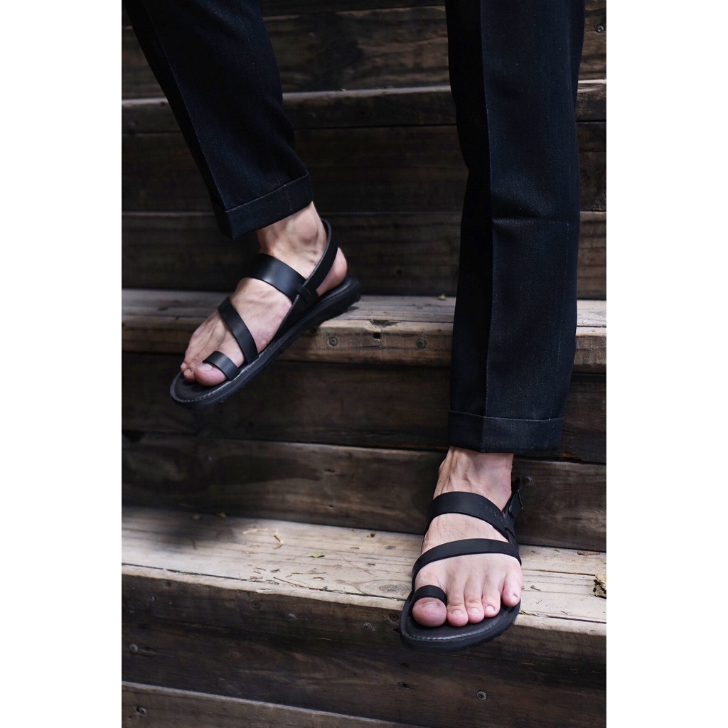 Dép Sandal Da Nam Hai Màu Đen, Nâu XỎ NGÓN Da Thật Unisex CHỐNG THẤM MỒ HÔI Chịu Nước Bảo Hành 6 Tháng Sartorial