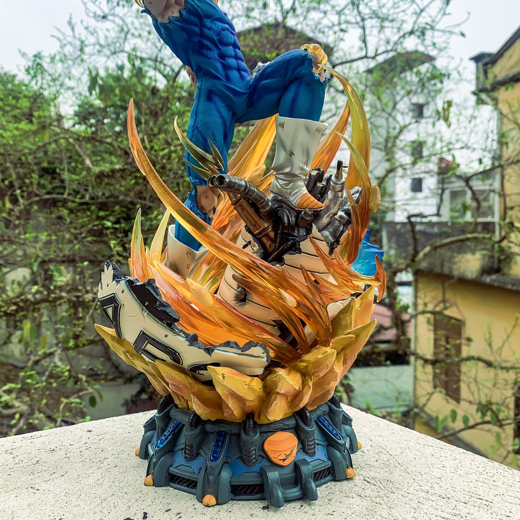 Mô hình vegeta hàng mới siêu khủng có 3 đầu thay thế