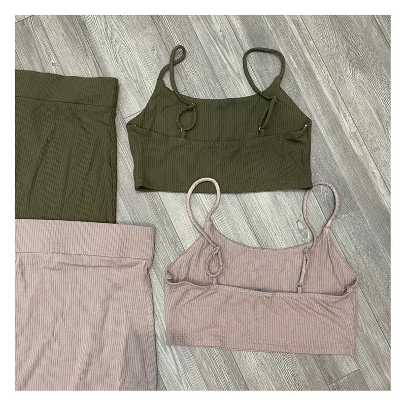 Set Áo Croptop Chân Váy Midi Thun Gân F21