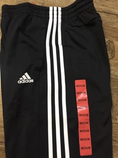 Quần adidas chính hãng