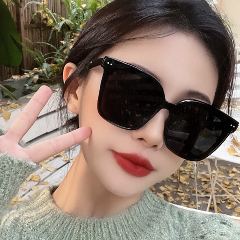 Kính Mát Nhiều Màu Sắc Cho Nam Nữ