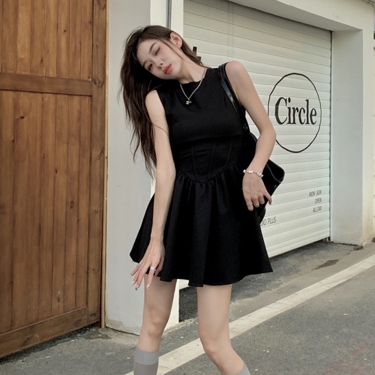 Đầm Đen Sát Nách Cổ Tròn Thời Trang Hàn Quốc Cao Cấp