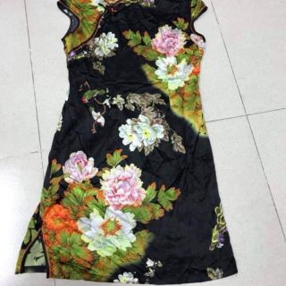 Chân váy nhưng đơn c Hậu nguyễn