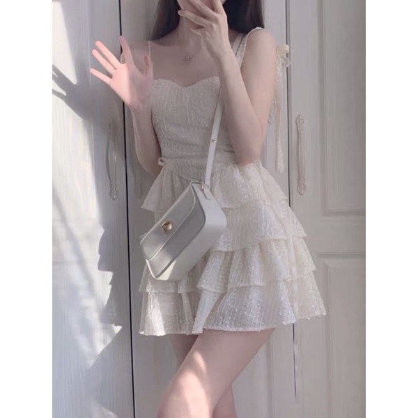 Váy cô dâu hay đi tiệc phong cách công chúa Quảng Châu cực xinh
