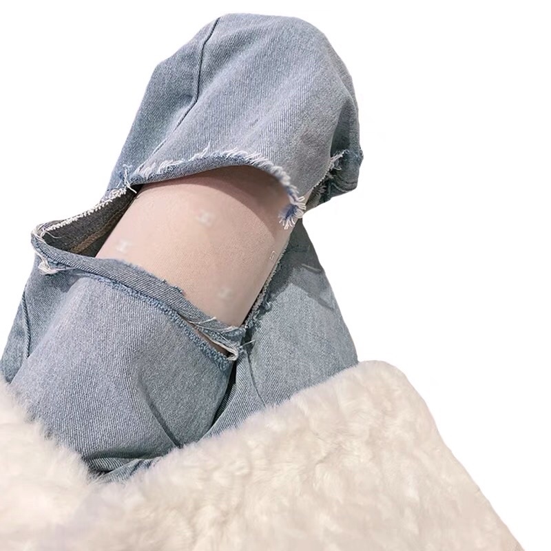 Quần jeans lưng cao rách gối to siêu hottrend 2023