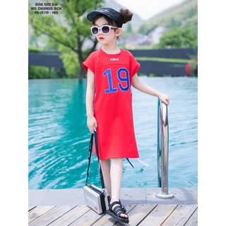 Đầm dáng suông cá tính