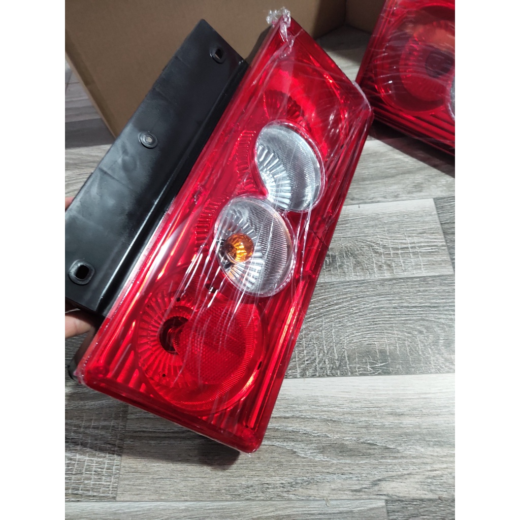 Đèn hậu OLIN R và L
