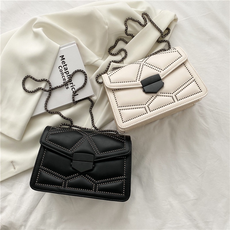 Túi Đeo Vai Cỡ Lớn Phối Dây Xích Thời Trang Cho Nữ