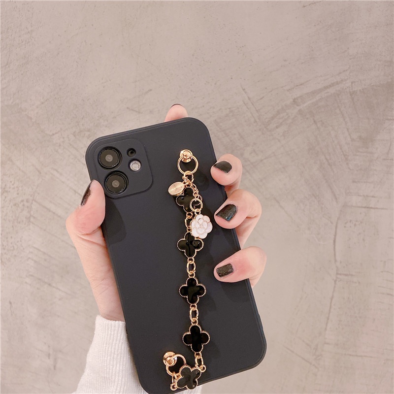 Apple iPhone 5G 5S SE 6 6S 7 8 Plus X XS XR XSMAX Fashion clover wrist strap mobile phone protection shell Ins Style Bracelet mobile phone case Simple fall proof mobile phone case