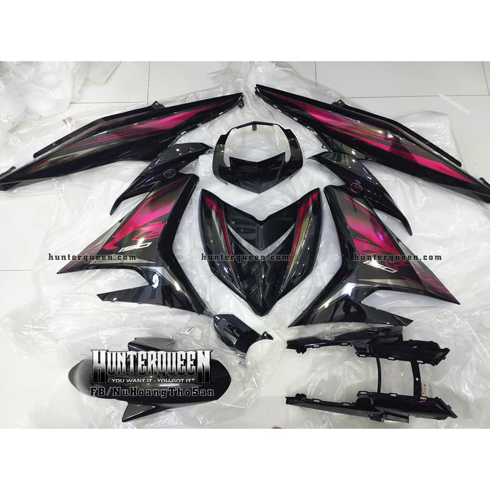 Tem Exciter 150. Tem RC 2019 hồng, xe đen. Chất liệu crom. Chỉnh sửa theo yêu cầu. Sắc nét, bền màu, chống nước