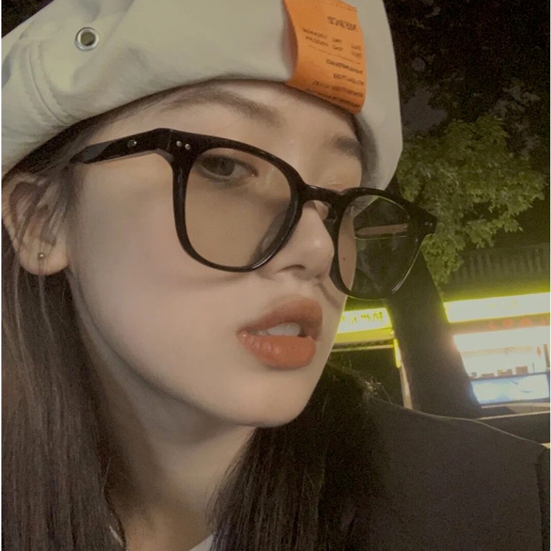 Mắt kính chống bức xạ phong cách Hàn Quốc sành điệu cho nữ