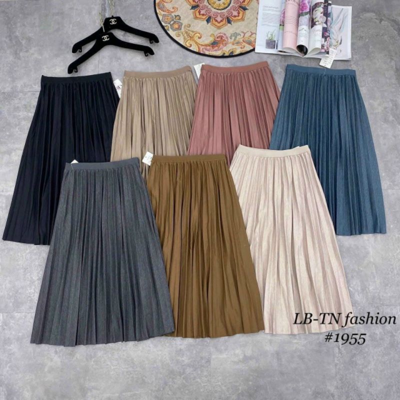 Chân váy dạ xếp ly