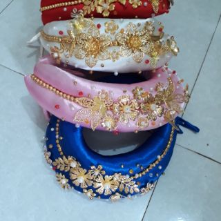 Vấn 2 tầng đính hoa kim loại .