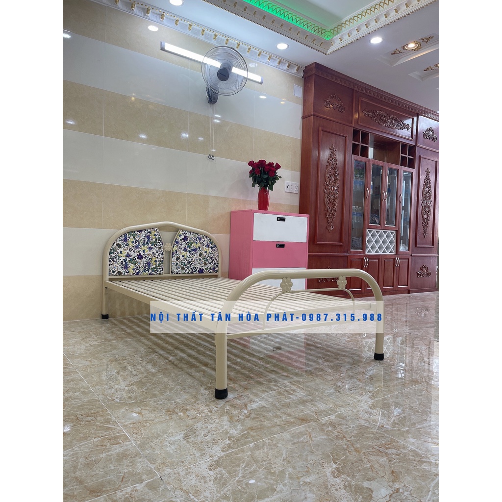 Giường sắt đơn kích thước 1mx2m, dễ tháo ráp di chuyển, sắt sơn tĩnh điện an toàn cho sức khỏe