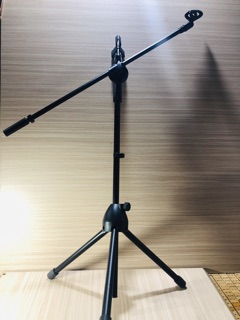 CHÂN MICRO ĐỨNG STANDS BD-200