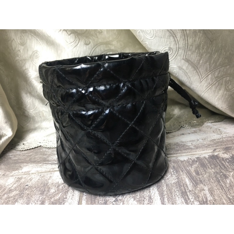 Thanh lý túi nhỏ guess