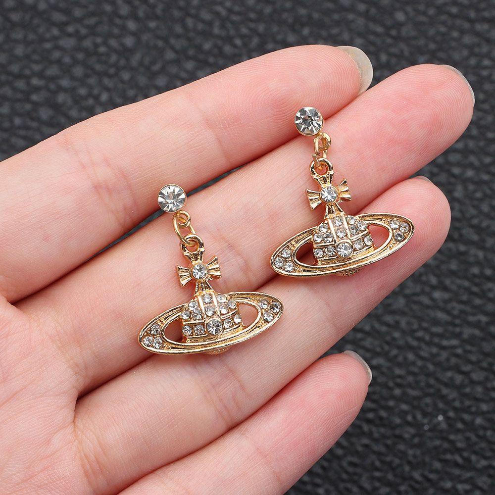 Khuyên Tai Hình Hành Tinh Phong Cách Mới