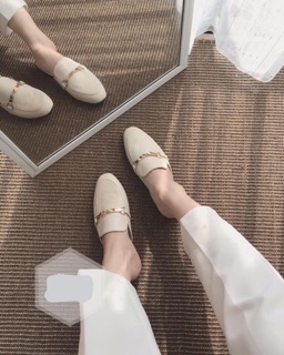 Sục mẫu mới