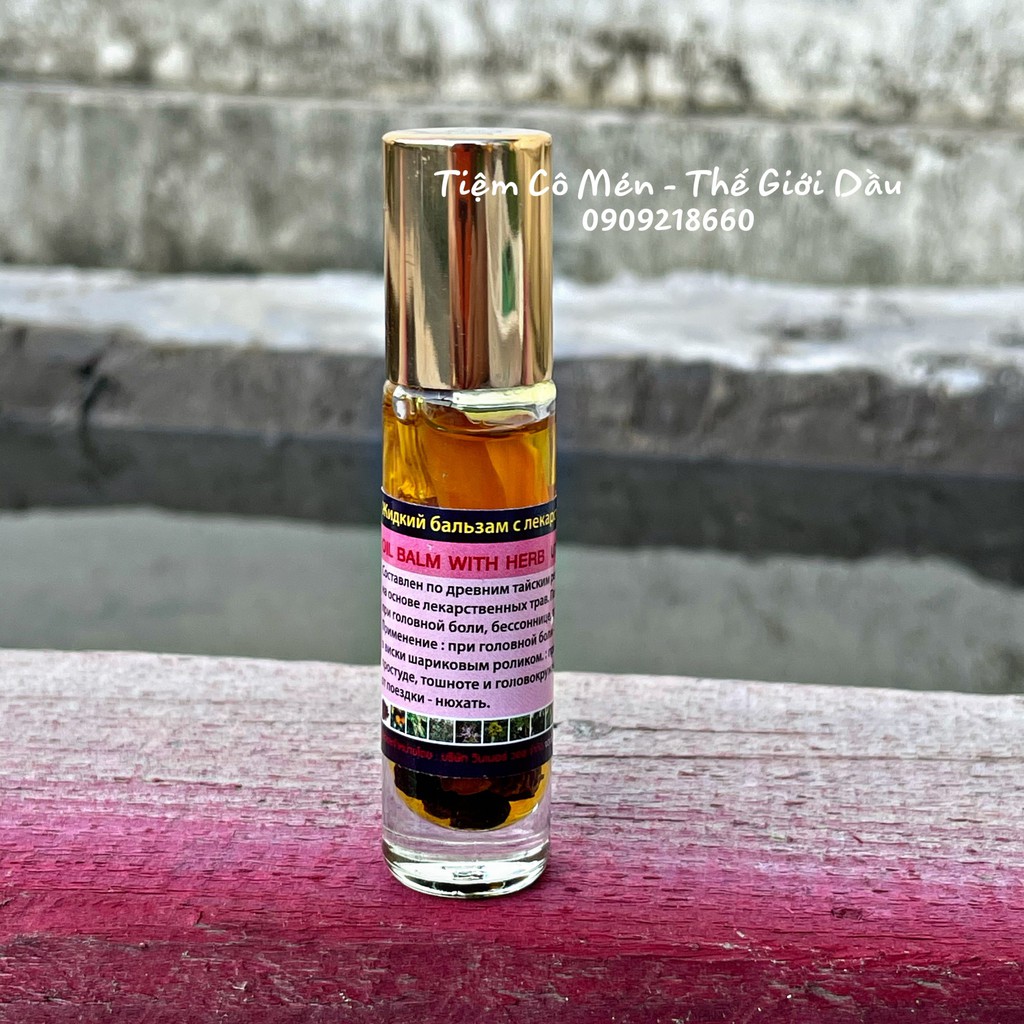 Dầu Lăn Bạc Hà 11 Vị Thảo Dược Banna Oil Balm With Herb 10ml - Nội Địa Thái Lan