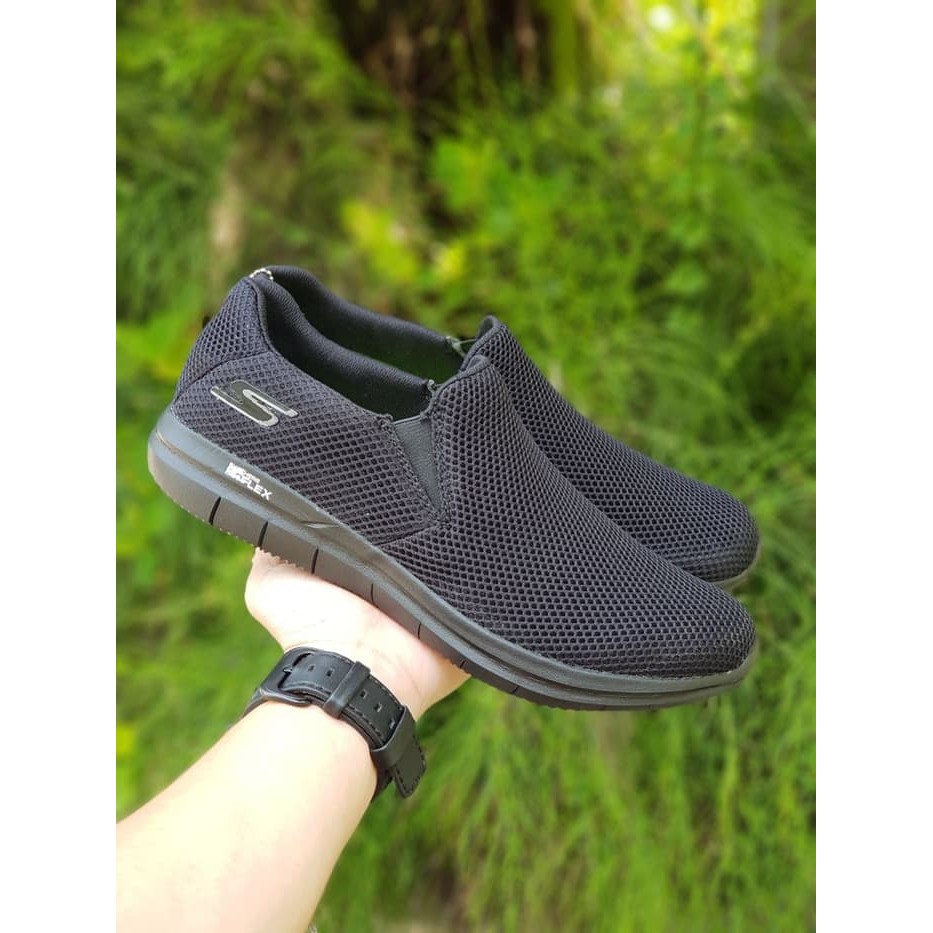 Skechers Giày Thể Thao Nam Skecher Goflex Completion 2