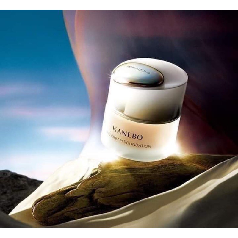 Kem nền cao cấp, siêu mịn, che phủ hoàn hảo Kanebo The Cream Foundation 30ml