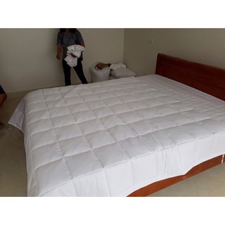 Ruột chăn đông kích thước 2x2,2m bông tấm polyester