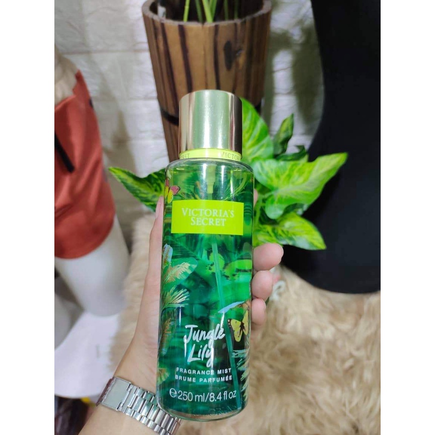 [𝗕𝗜𝗚𝗦𝗔𝗟𝗘]Xịt thơm bodymist Victoria’s Secret Jungle Lily - 250ml