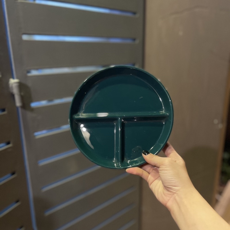 Dĩa sứ hình tròn chia 3 ngăn tiện lợi  khay mứt bánh tráng men sáng bóng bắc âu