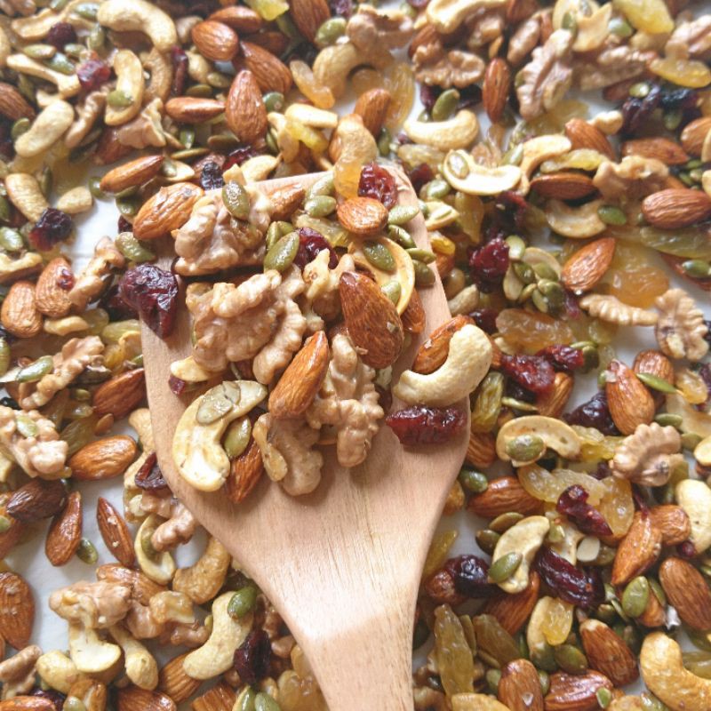 500gram Granola đặc biệt nướng mật ong (NGŨ CỐC ĂN KIÊNG, NGŨ CỐC ĂN LIỀN, HẠNH NHÂN, ÓC CHÓ,HẠT ĐIỀU, YẾN MẠCH,K MACCA)