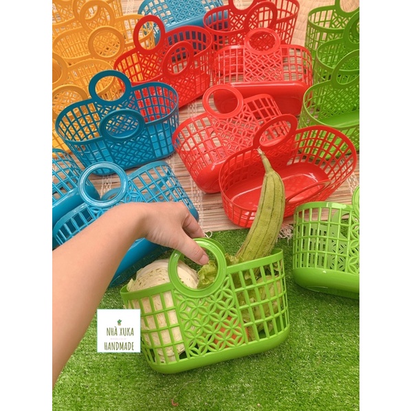 Giỏ nhựa đi chợ mini cho bé